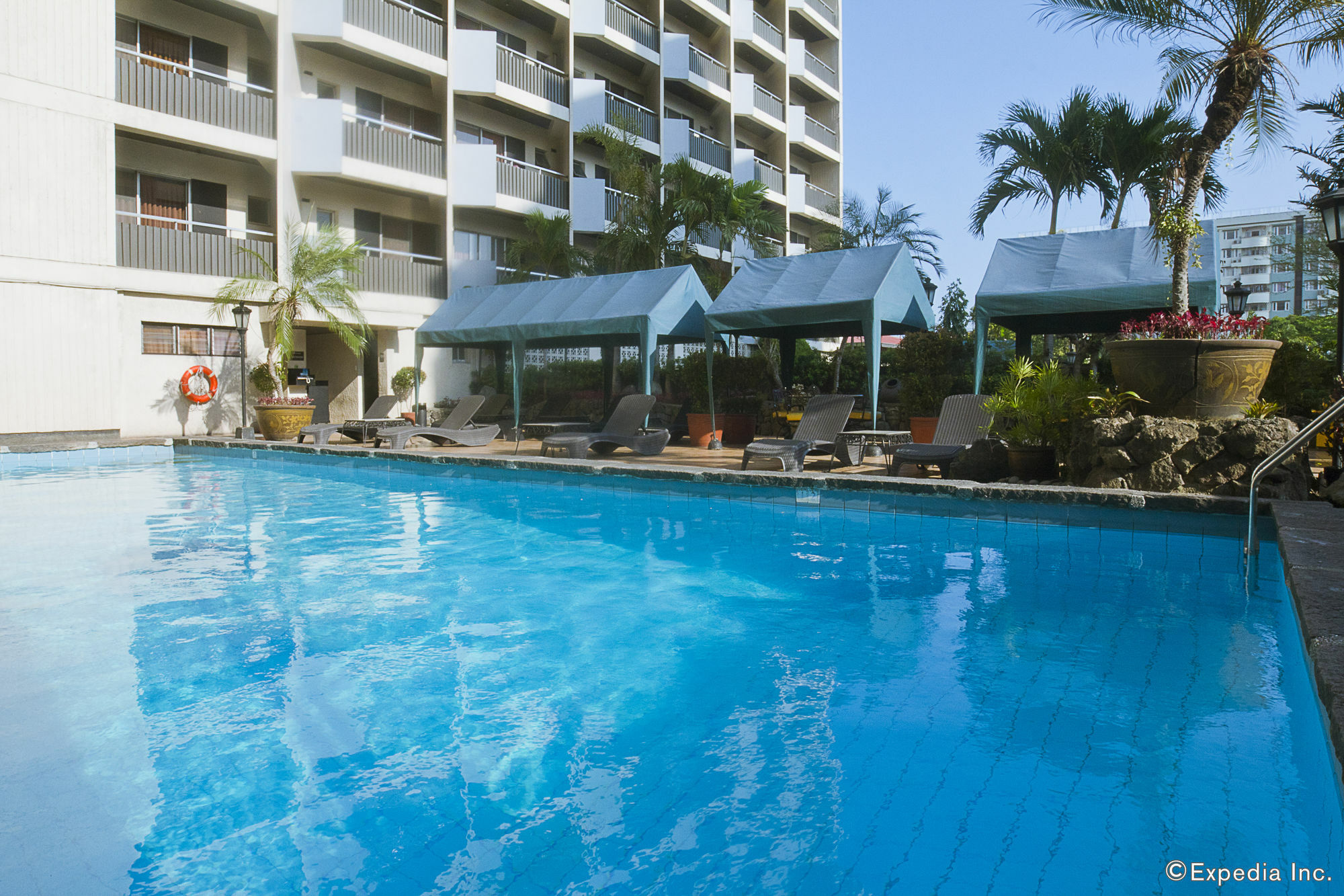 Copacabana Apartment Hotel Pasay Exterior foto